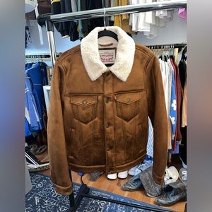 Levi Men’s Trucker Sherpa Lined Jacket